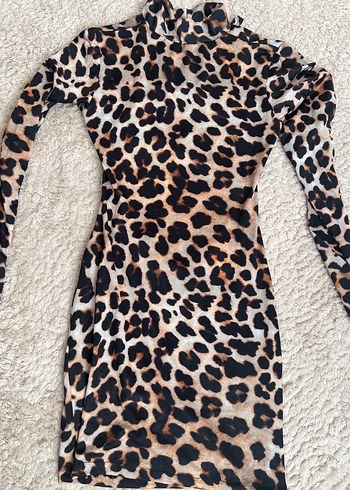 s Beden Leopar Desenli Mini Halter Yaka Elbise