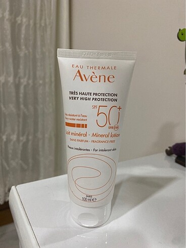 Avene Güneş Kremi