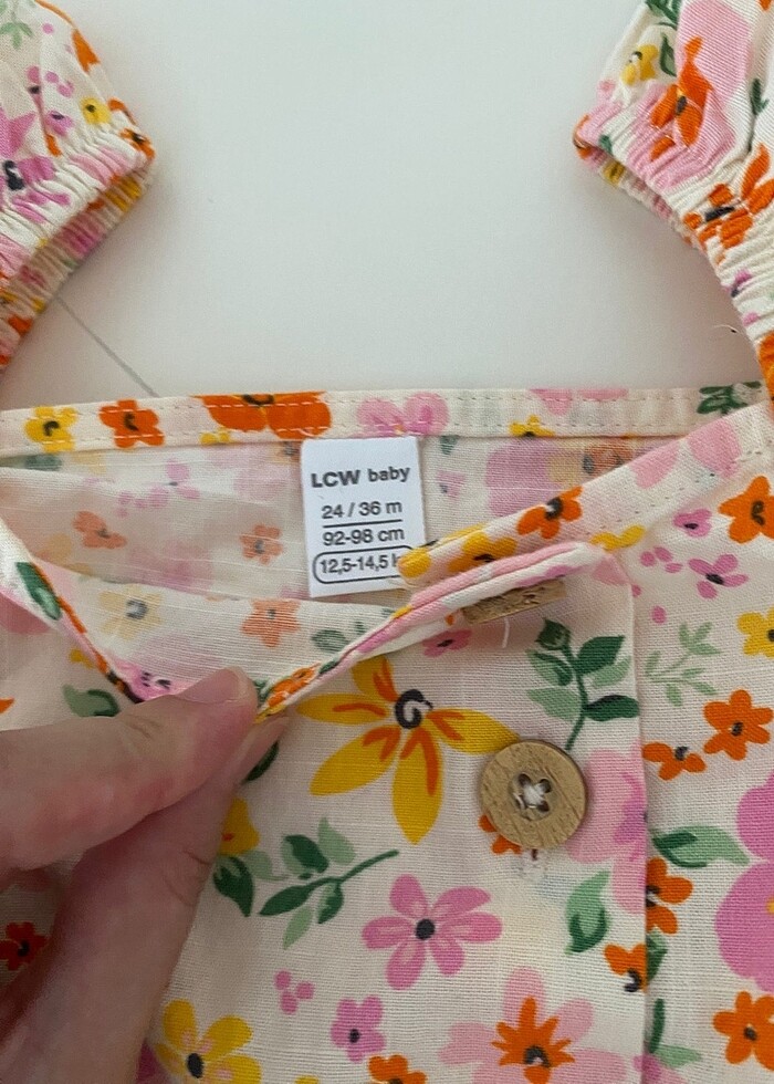 Çiçekki tulum - Görsel 2