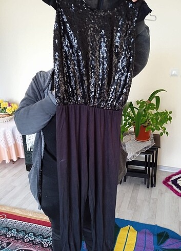 Kız Çocuk Siyah Pullu Tulum
