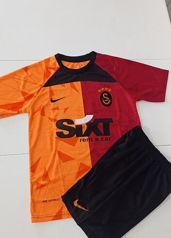 Diğer GALATASARAY ÇOCUK TARAFTAR FORMASI 
