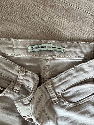 Stradivarius Stradivarius pantolon