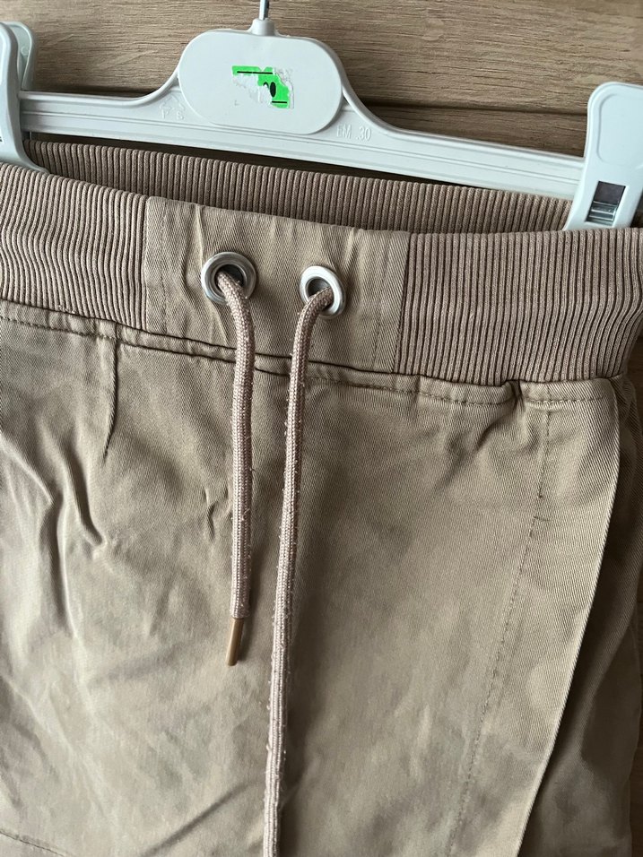 Okul eteği - Görsel 2