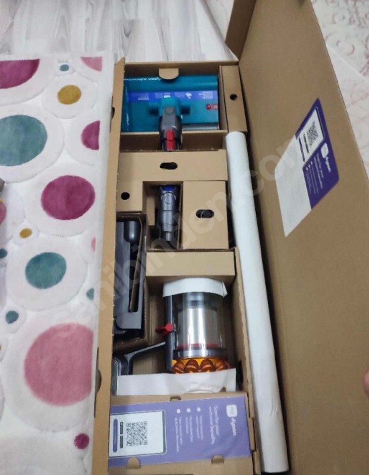 Dyson v15s detect submarıne dikey süpürge - Görsel 3