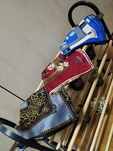 Beden VİSSONA Twill İpek Eşarp