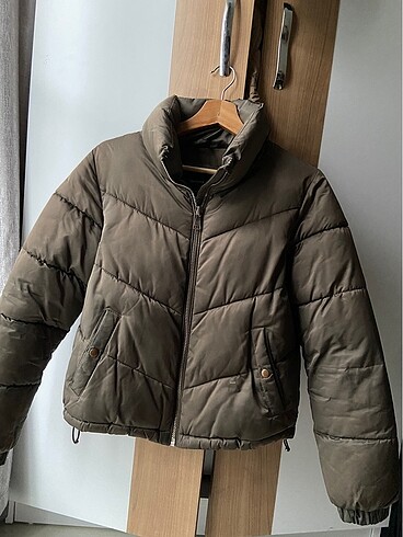 Bershka mont