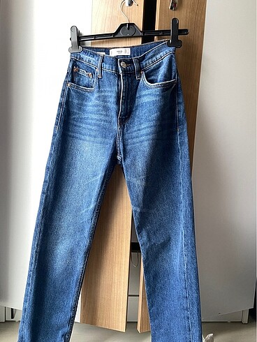 Mango mom jean