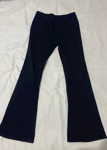 Siyah İspanyol Paça Pantolon