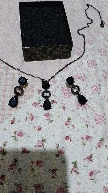 Avon Takı çok guzel