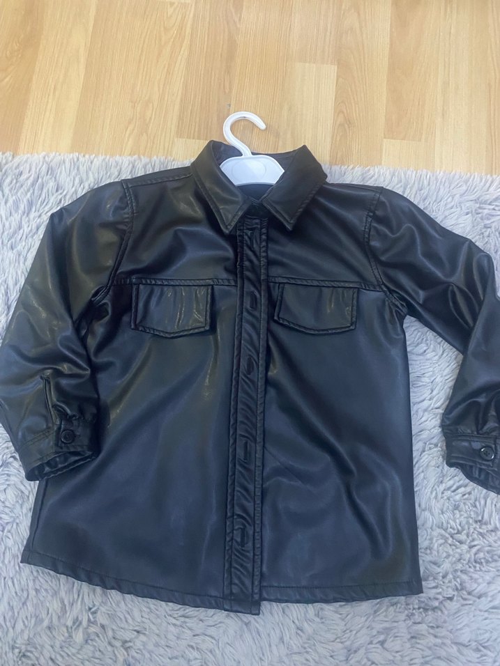 Kadın Siyah Deri Düğmeli Ceket şortlu etek takım - Görsel 3