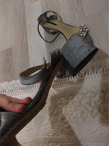 38 Beden Zara topuklu sandalet