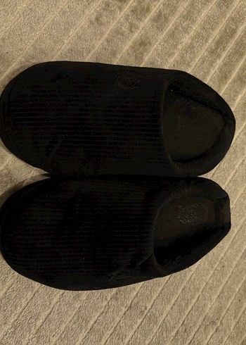 Siyah ev terliği - Görsel 2