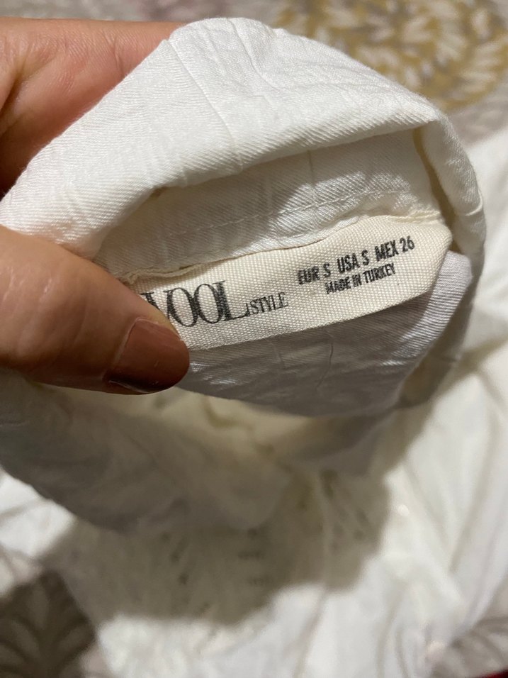 Düğmeli Beyaz Keten Bohem Kadın Gömlek - Görsel 3