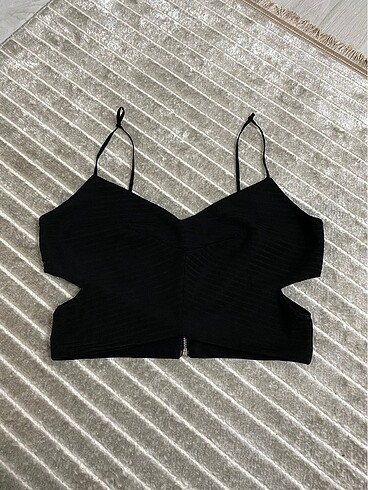 Zara crop