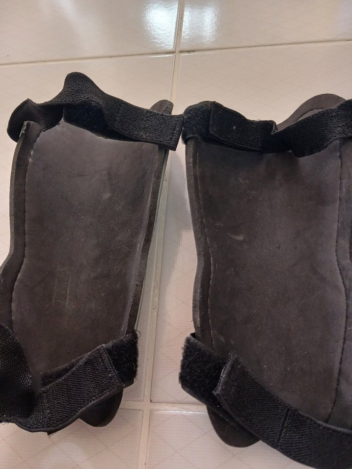 Gri Biker Diz Koruyucu Velcro Bantlı - Görsel 3