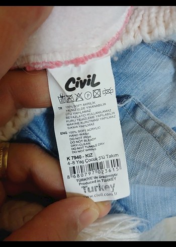 Kız Çocuk Pembe Nakışlı Örgü Bere ve Atkı Seti - Görsel 5
