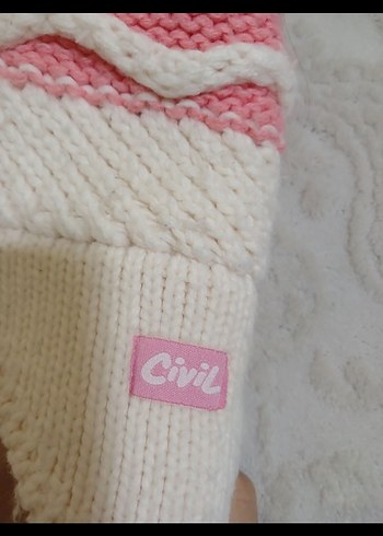 Kız Çocuk Pembe Nakışlı Örgü Bere ve Atkı Seti - Görsel 3