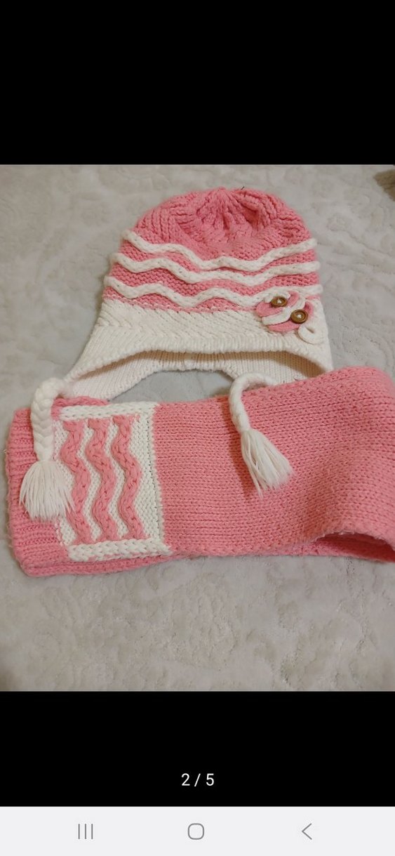 Kız Çocuk Pembe Nakışlı Örgü Bere ve Atkı Seti - Görsel 4