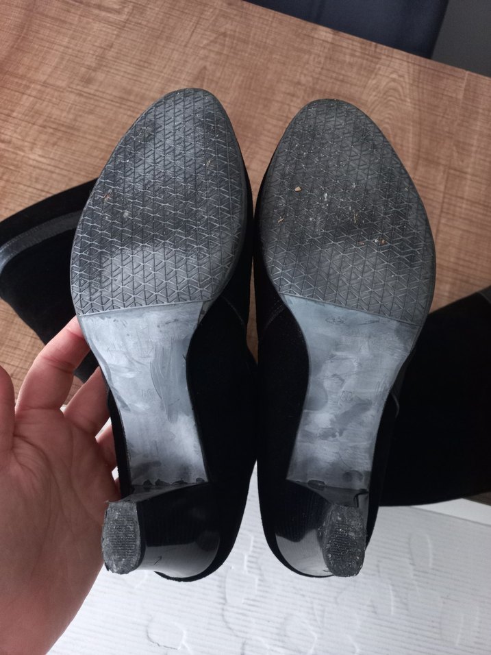 Siyah Süet Stiletto Topuklu Kemerli Çizme - Görsel 4