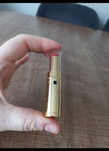 Max Factor Max factor lipfinity kırmızı ruj