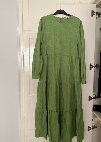 Seçil Yeşil Sıfır Yaka Uzun Elbise - Görsel 2