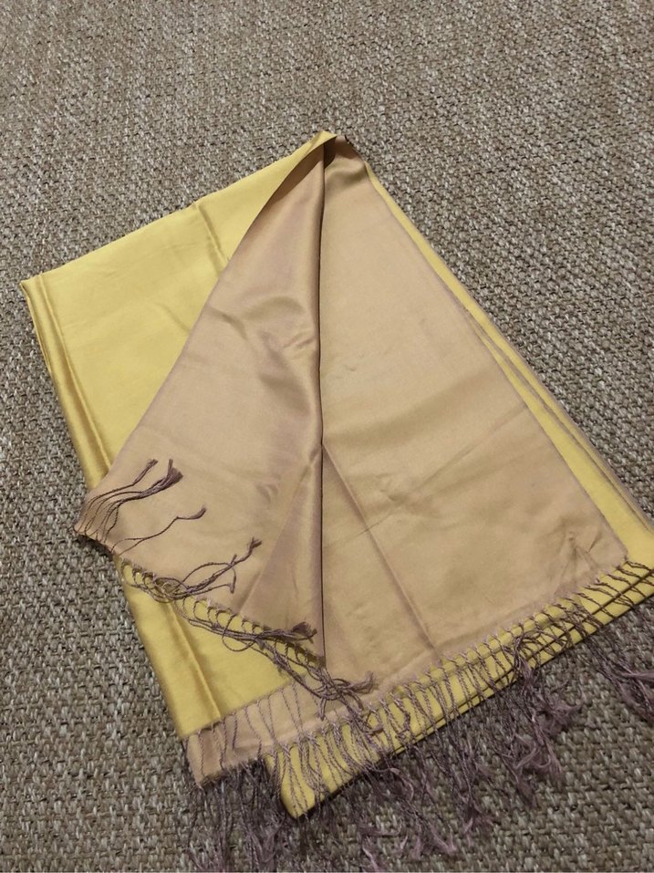 Bej İpek Görünümlü Kadın Şal gold - Görsel 2