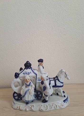 Tasarımcı Biblo