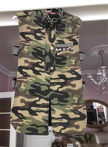 Bershka Dqmane haki yelek