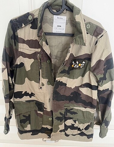 Bershka kamuflaj ceket