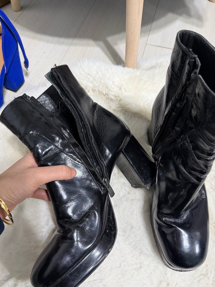 Siyah Deri Platform Topuklu Gotik Bot - Görsel 2