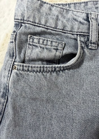 Gri Kadın Kot Pantolon Kürklü Detaylı - Görsel 3