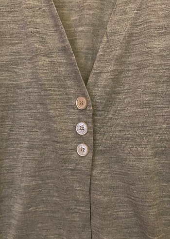 Gri Kadın Düğmeli Hırka - Görsel 3