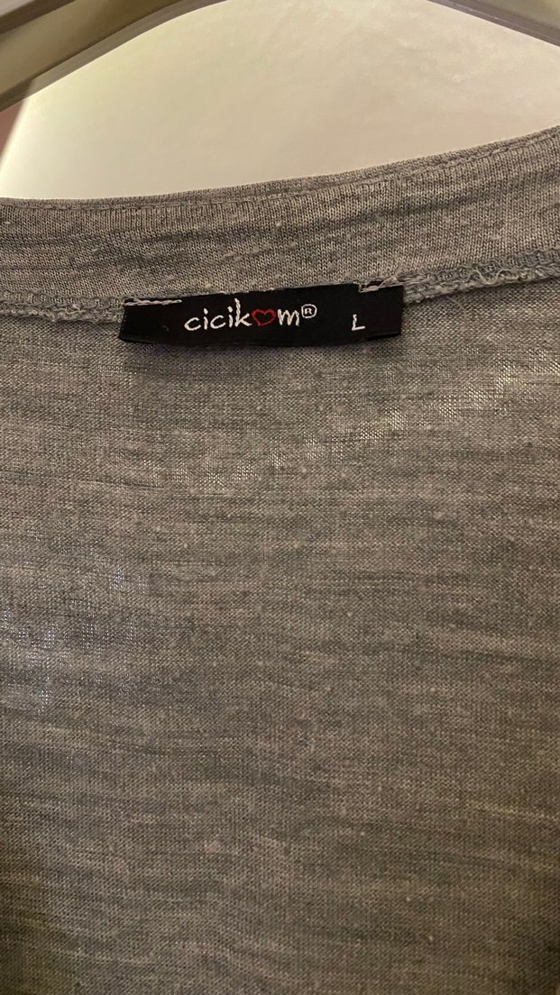 Gri Kadın Düğmeli Hırka - Görsel 2