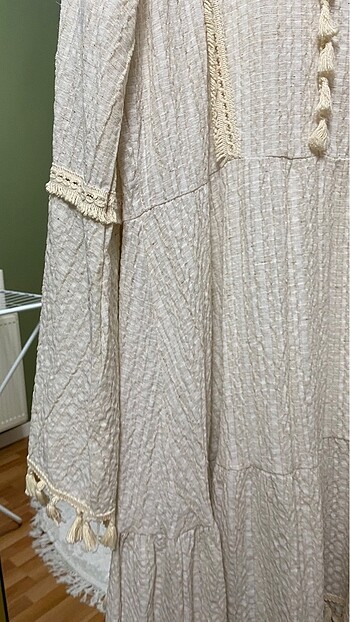 Püsüllü yaz elbisesi - Görsel 6