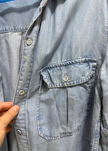 Gri Düğmeli Uzun Kollu Denim Gömlek - Görsel 3
