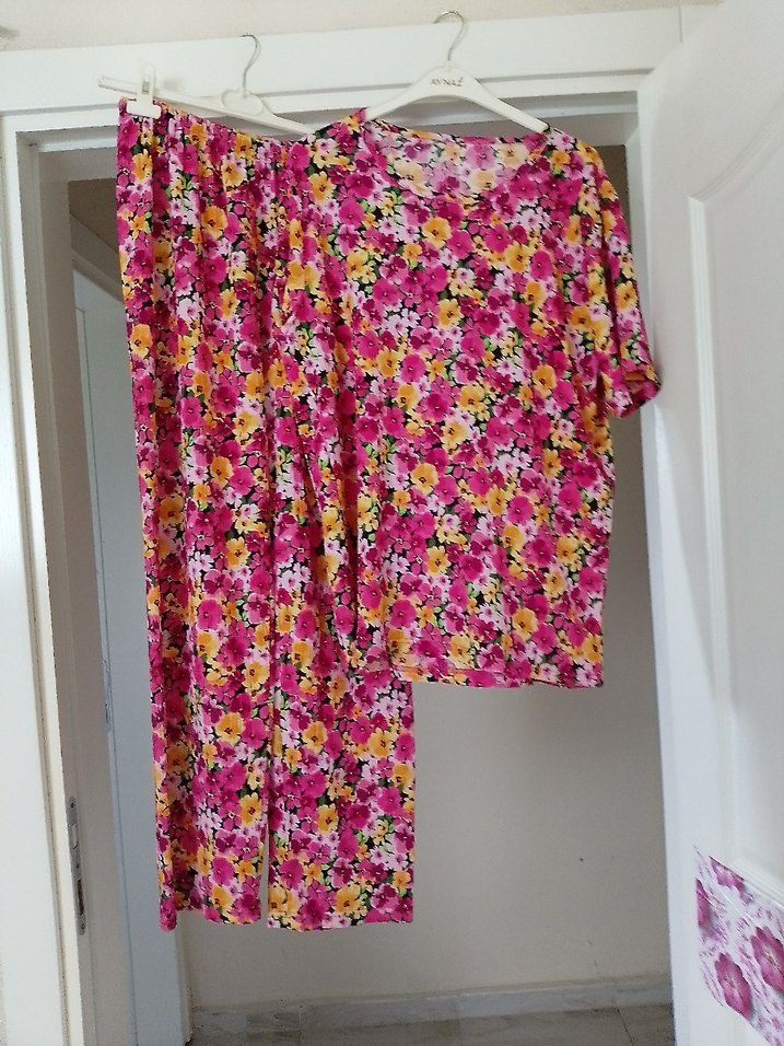 Renkli Batik Desen Uzun ikili Takımı - Görsel 5