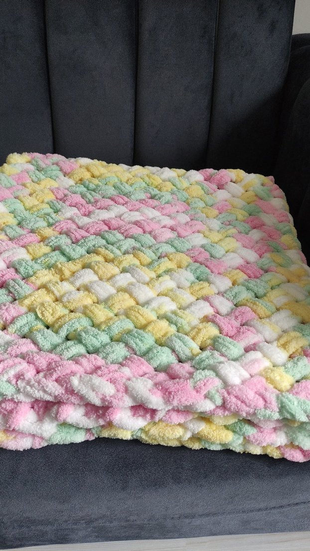 Çok Renkli Bebek Örgü Battaniye - Görsel 3