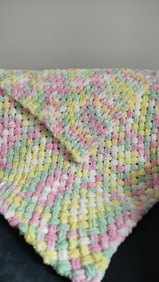 Çok Renkli Bebek Örgü Battaniye - Görsel 5