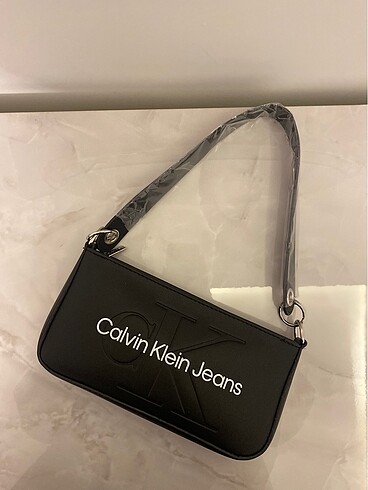 Calvin Klein Baget Çanta