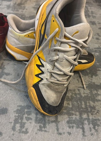 Sarı Gri Bağcıklı Basketbol Ayakkabısı - Görsel 3