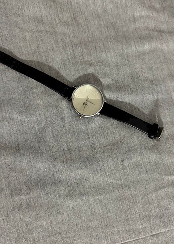 Minimalist Siyah Kadın Kol Saati