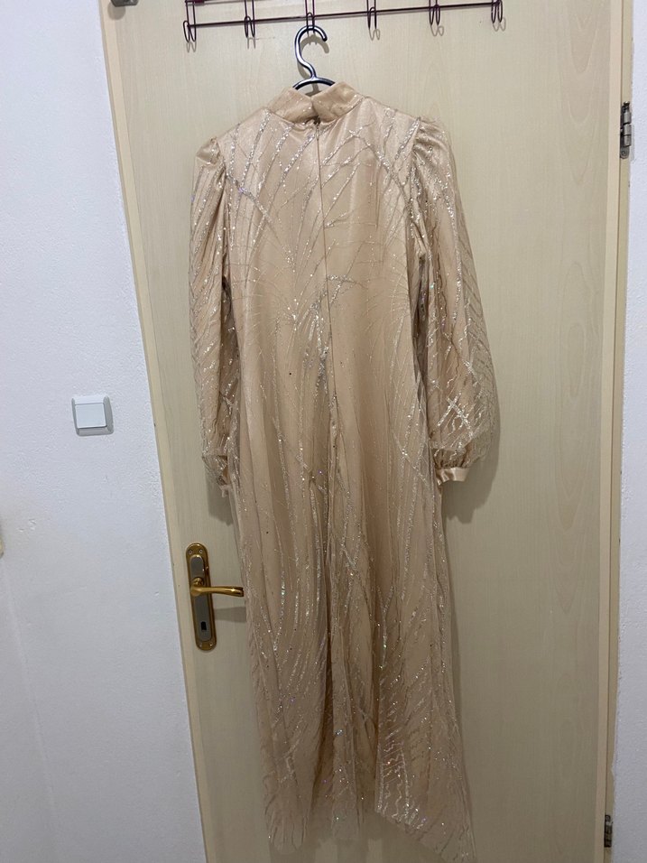 Bej İşlemeli Uzun Kollu Abiye Elbise - Görsel 4