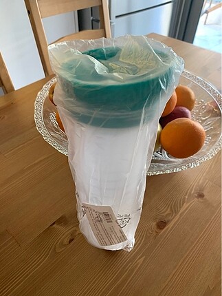 Tupperware Tupperware şekşek