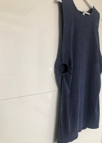 Gri Kadın Kolsuz Triko Süveter - Görsel 3