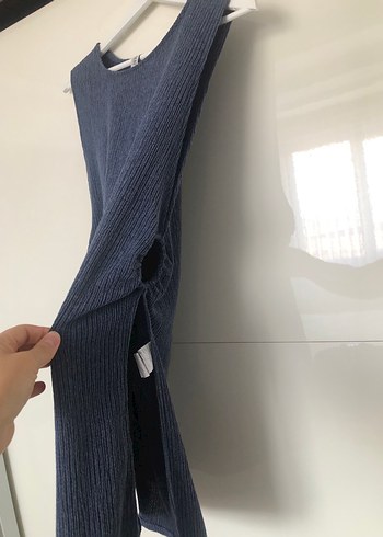 Gri Kadın Kolsuz Triko Süveter - Görsel 4