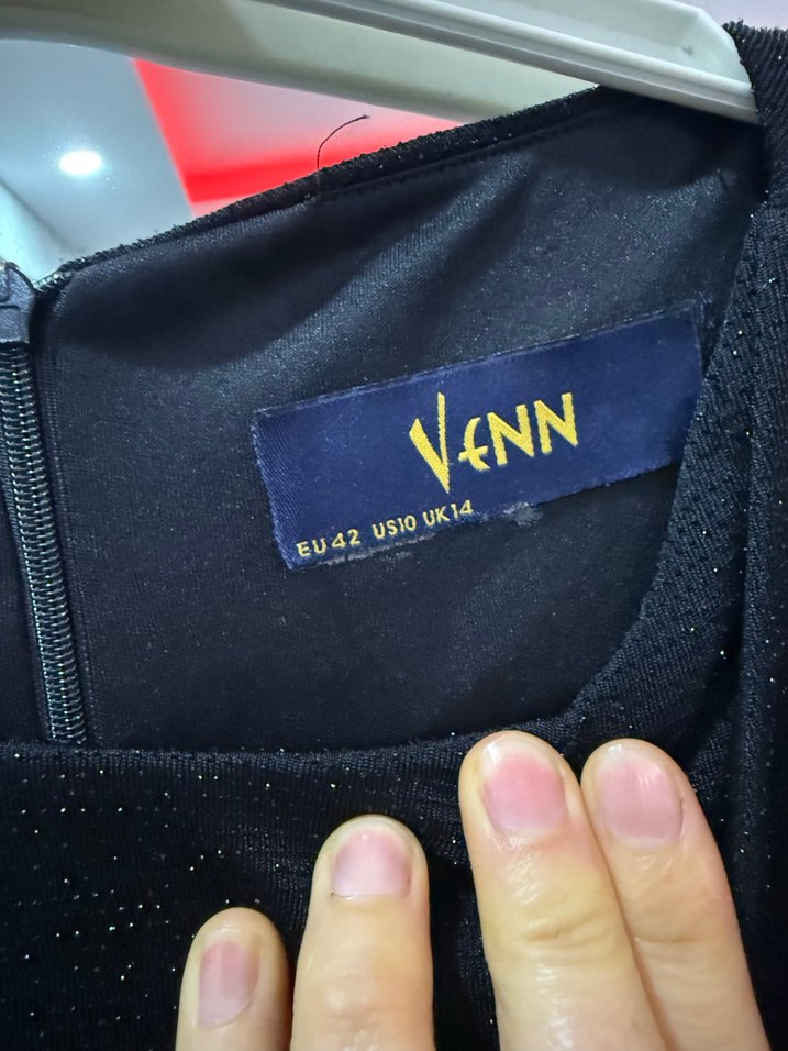 Uzun Kollu Siyah Drapeli Uzun Elbise - Görsel 4