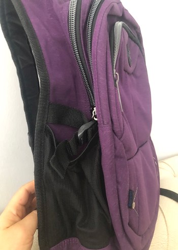 Nike Mor Fermuarlı okul Sırt Çantası