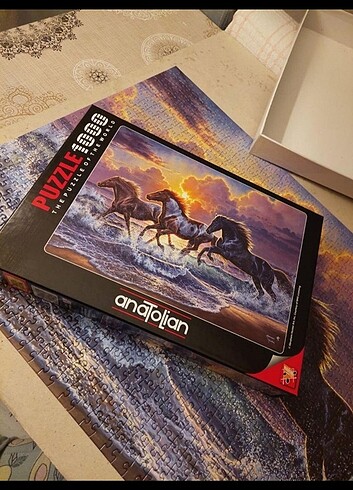 Anatolian 1000 parça eksiksiz 
