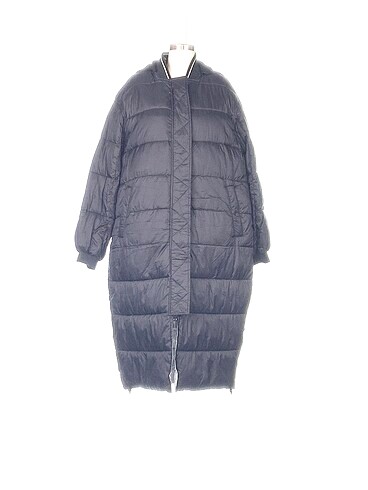 Guess Mont %70 İndirimli.