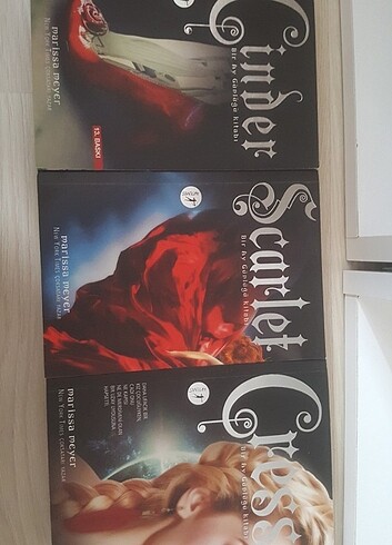 Ay Günlükleri Serisi İlk 3 Kitap
